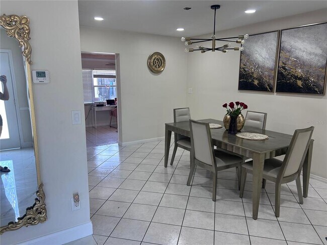 Photo - 3004 W Robson St