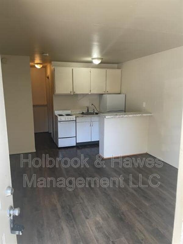 Photo - 225 N Sherwood St