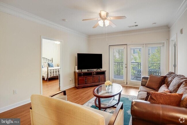 Building Photo - 501 Hungerford Dr Unit 375 Rental