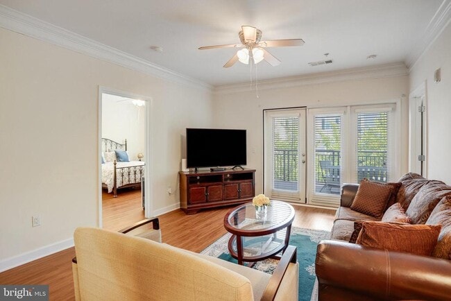 Photo - 501 Hungerford Dr Apartment Unit 375