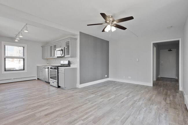 Photo - 5858 N Sheridan Rd Unit 508