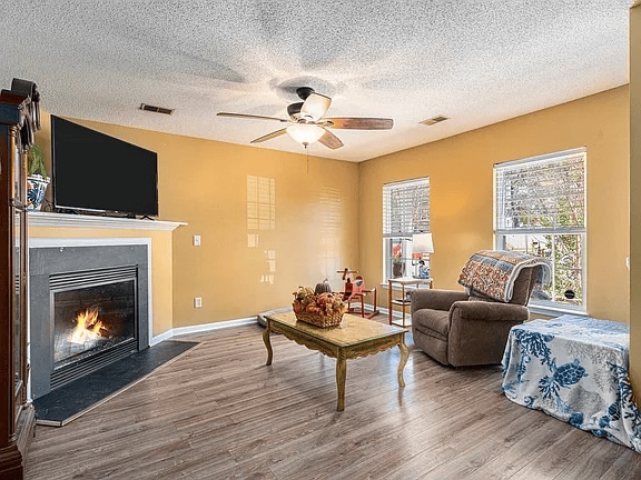 Living Room - 129 Thistle Rd