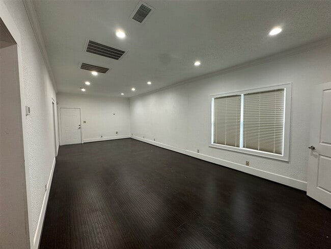 Photo - 30302 2nd St