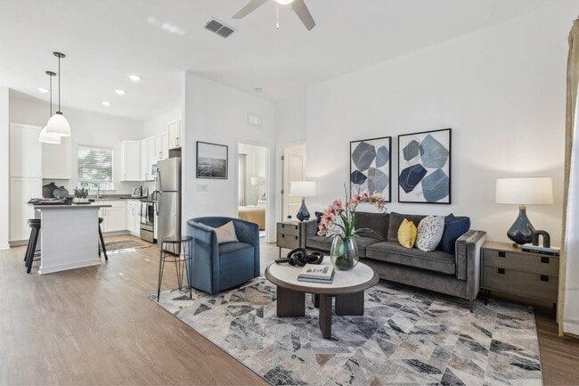 Photo - The Tides at Waterside