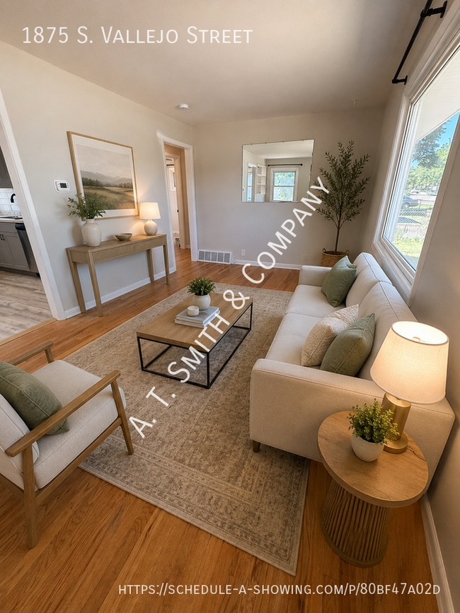 Photo - 1875 S Vallejo St