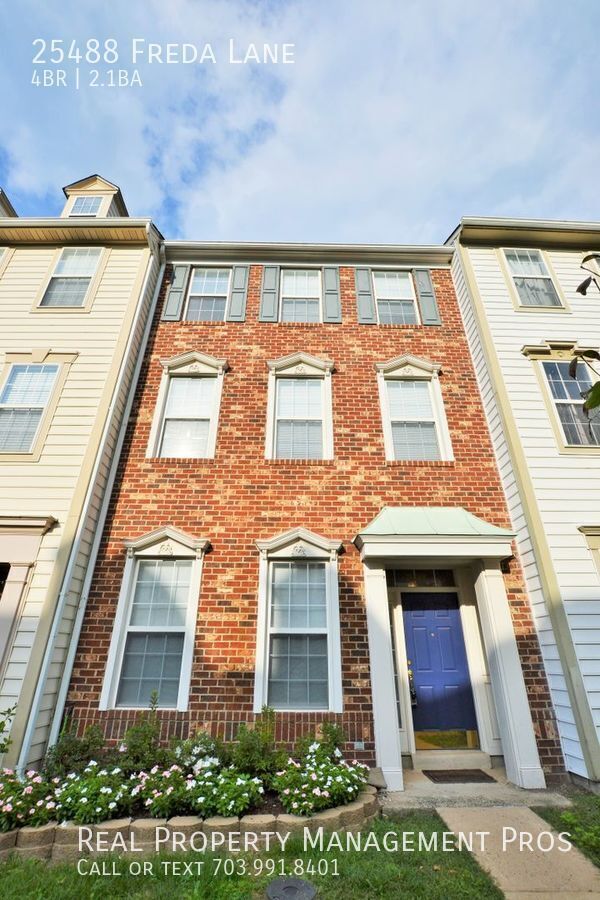 Building Photo - 25488 Freda Ln