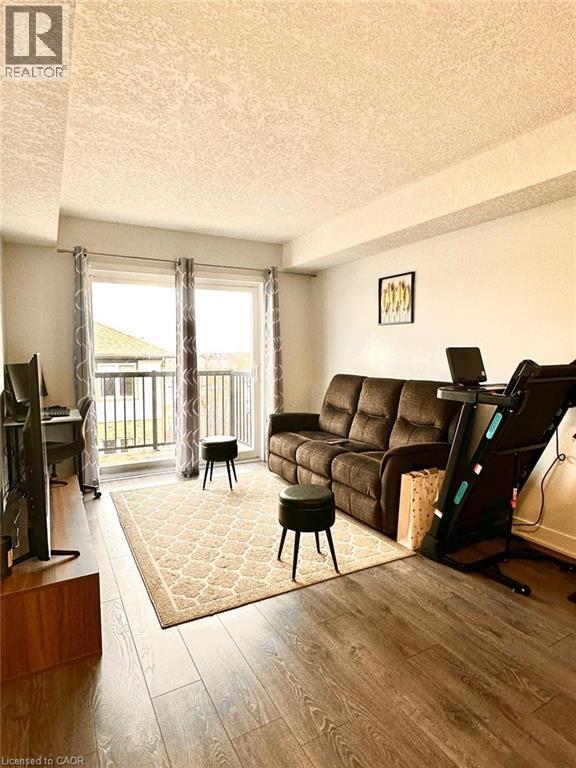 Photo - 185 Windale Crescent Unité 3B