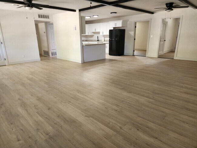 Photo - 3014 N Garden Ave