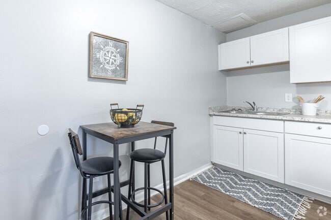 Maple 2BR, 1BA - Graystone Place Apartments