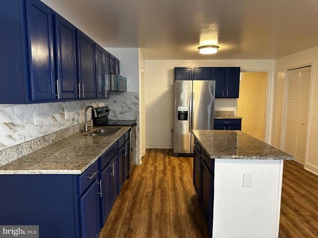 Photo - 6723 Averett Ct