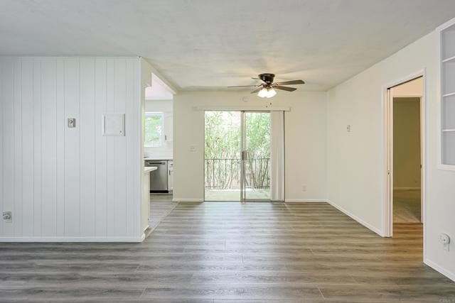 Photo - 4800 Williamsburg Ln Unit 137