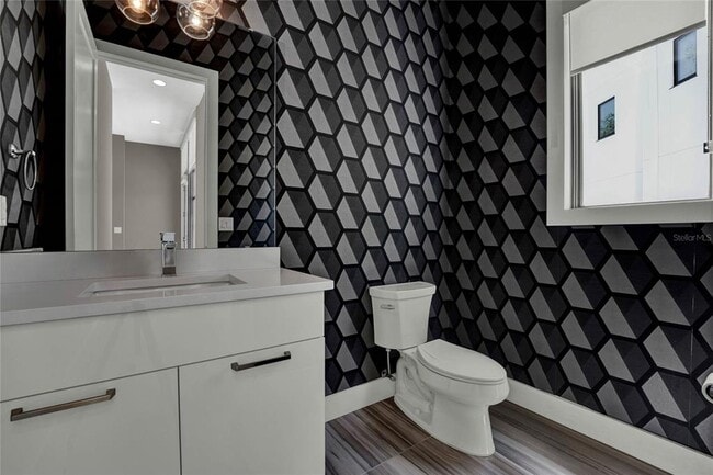 Photo - 1802 Mondrian Cir