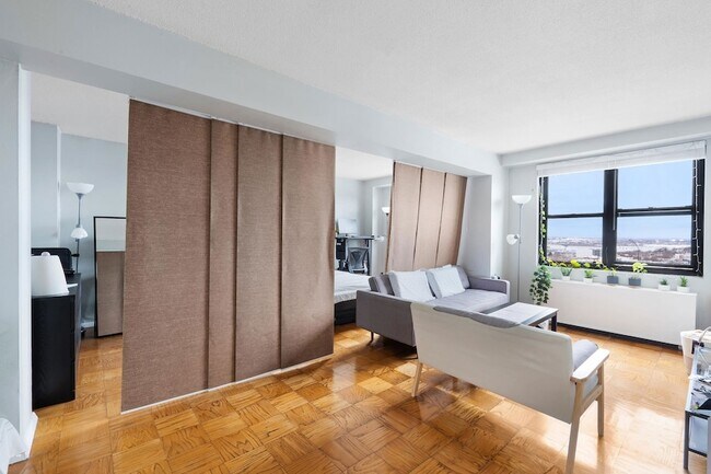 Photo - 201 St Pauls Ave Unit 17P