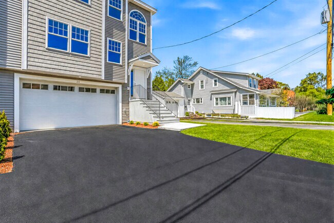 Photo - 20 Beaumont Rd