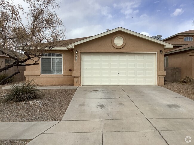 Building Photo - 6609 Country Hills Ct NW Rental