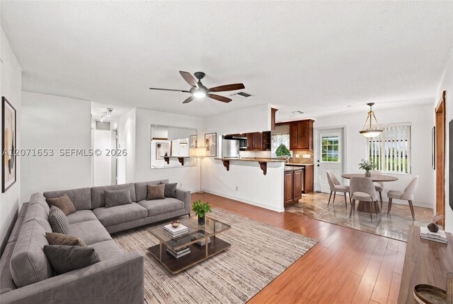 4305 NW 1st Terrace