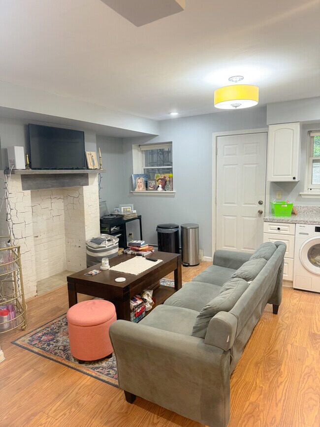 Photo - 109 Palisade Ave Unit 1