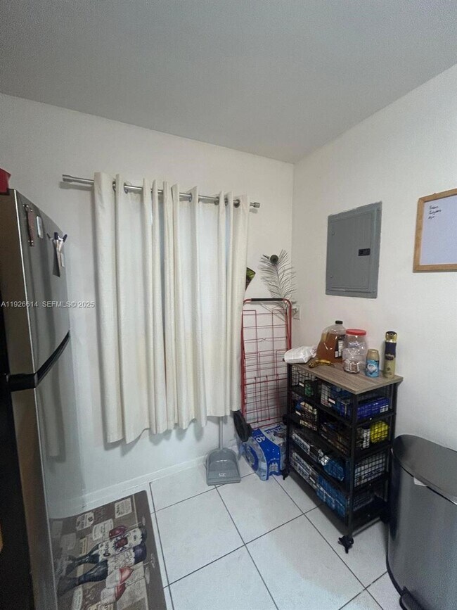 Photo - 19771 SW 114th Ave Unit 329