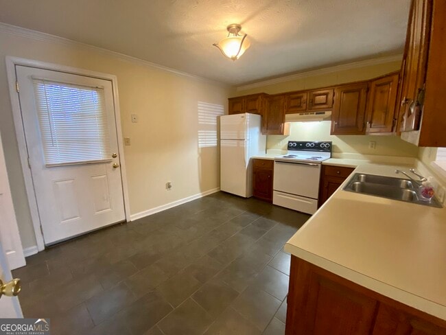 164 Berlin Ct