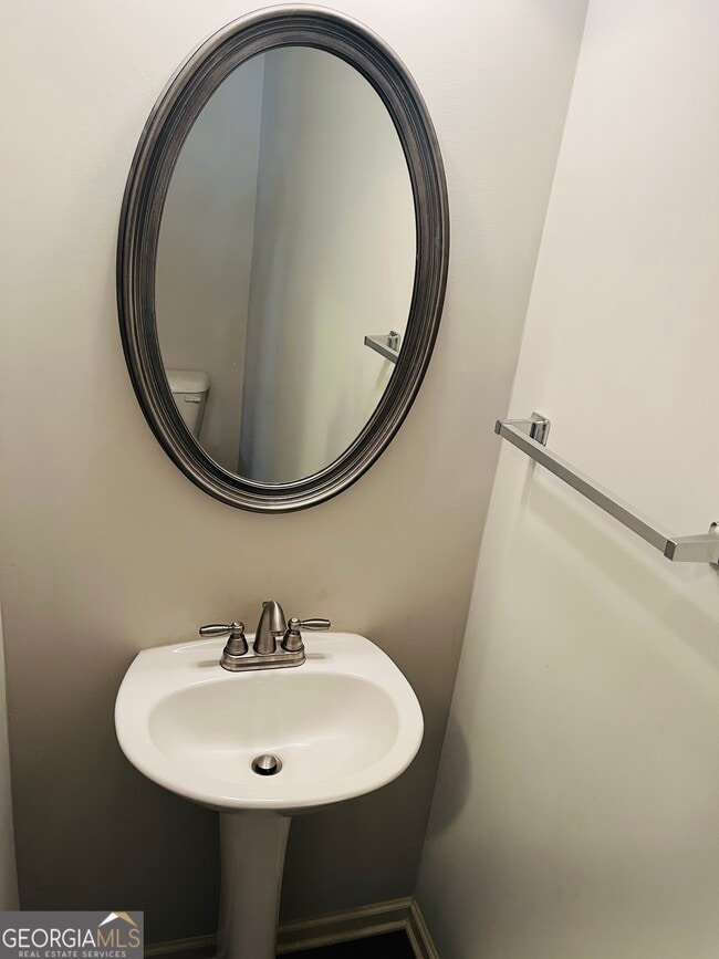 Photo - 113 Thomaston St