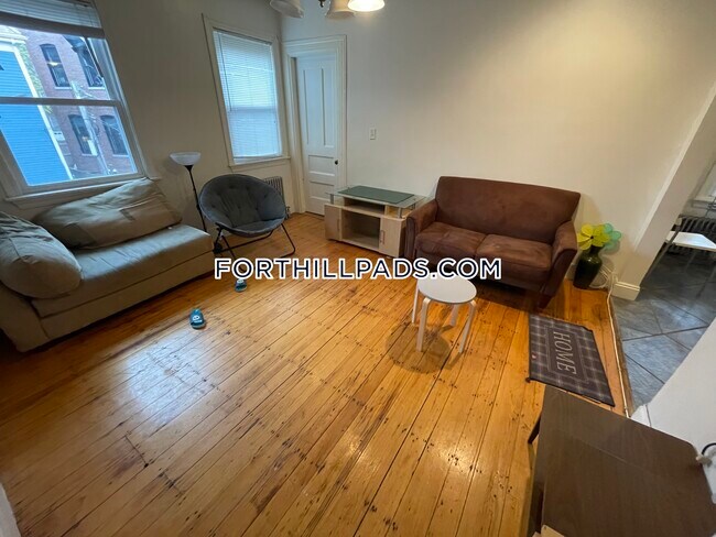 Photo - 21 Highland St Unidad A