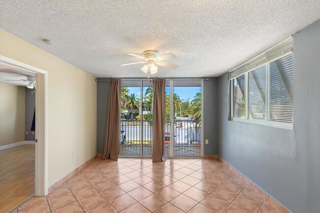 Photo - 2 Bedroom 2 bathroom condo available!