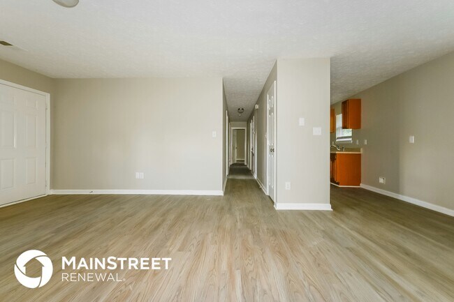 Photo - 35 Pinecone Ct