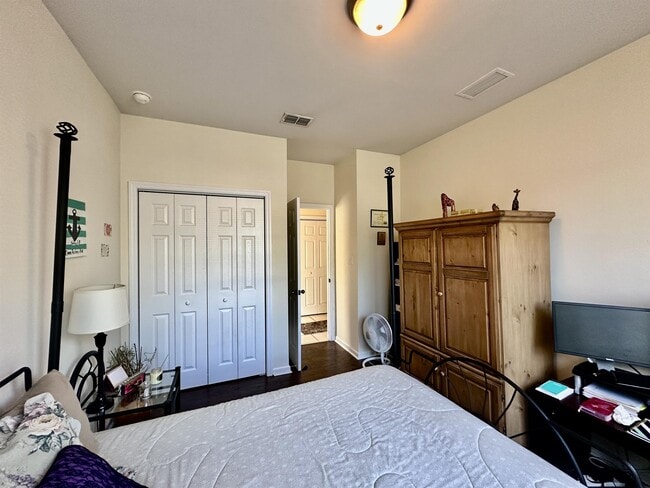 Photo - 907 Chase Creek Cir