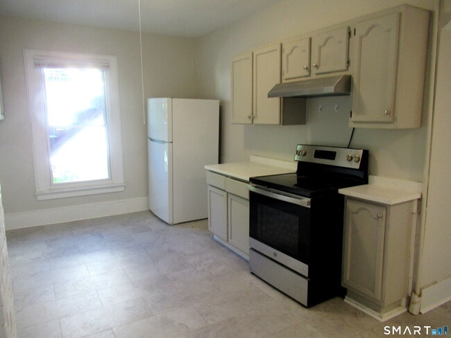 Photo - 101 Stearns St
