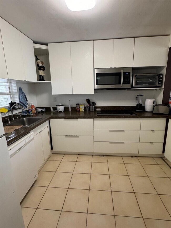 Photo - 100 Ocean Ln Dr Unit 406