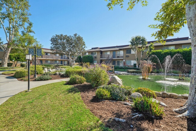 Casa Sierra Apartments, Riverside, CA