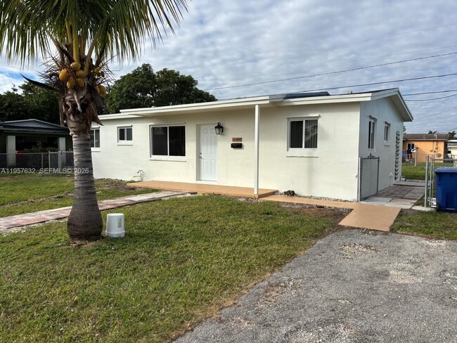 Photo - 14800 SW 104th Pl