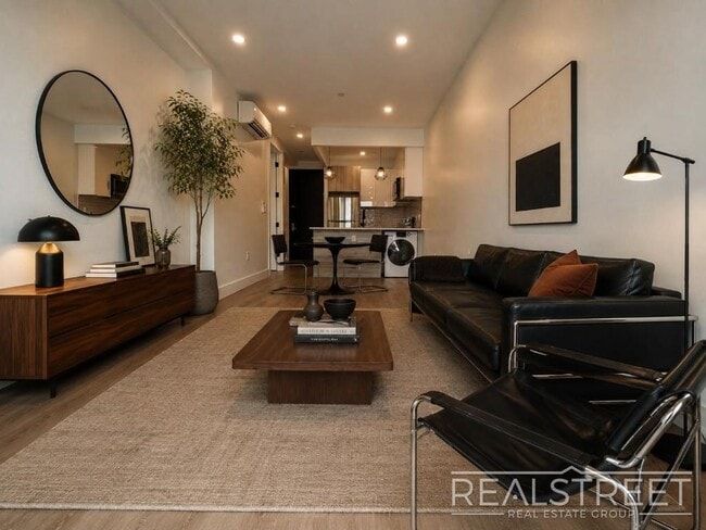 Photo - Modern Luxury Apartment Near Wingate Park Unit 4F