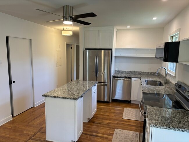 Photo - 1012 Powell Dr