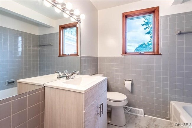 Building Photo - 130 Alberta Dr