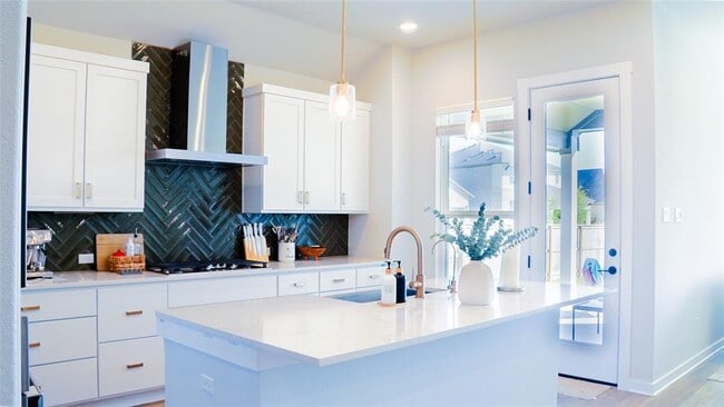 Photo - 2825 Roost Ln