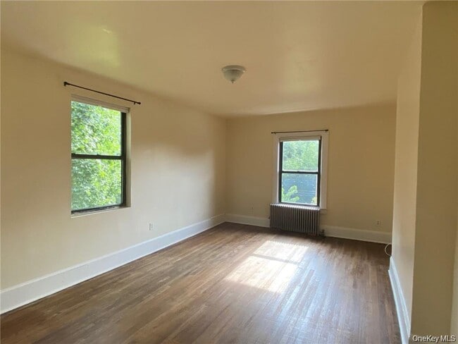 Photo - 176 Colonial Pkwy Unit 2N