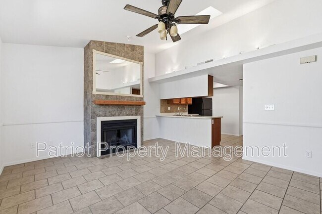 Photo - 2020 W Union Hills Dr