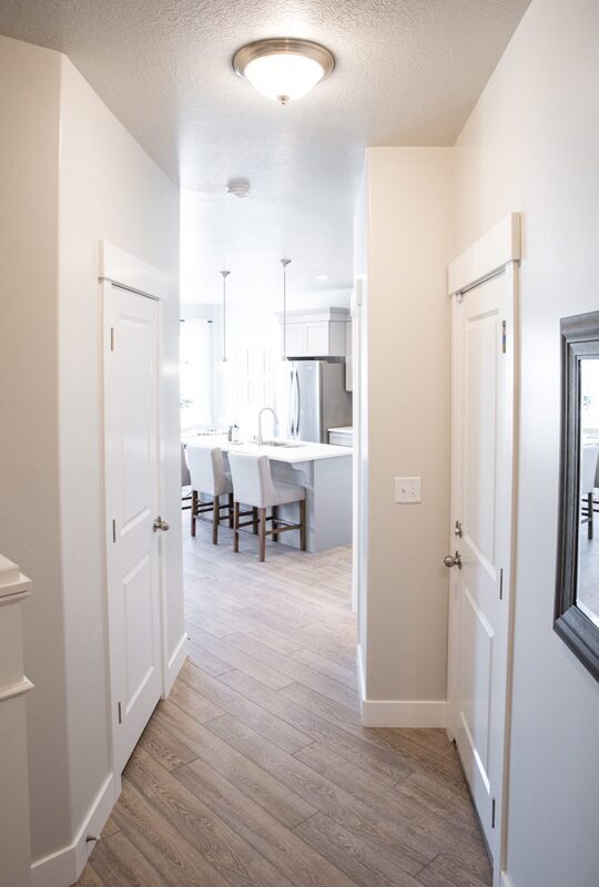 Photo - 661 S 1803 W