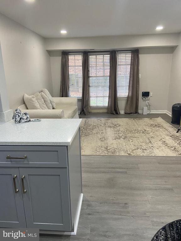 Building Photo - 5900 Surrey Hill Pl Unit 697