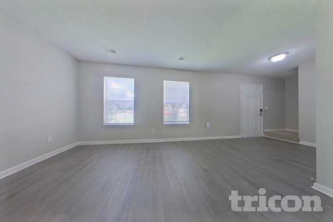Photo - 210 Kendrick Rd