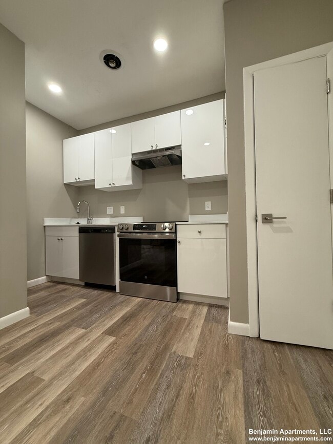 Photo - 50 Evergreen St Unit 14