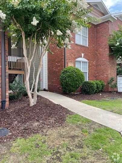 Building Photo - 513 Meadowland Ct Rental
