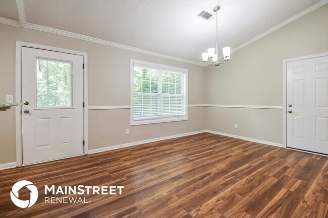 Photo - 1006 Timbervale Ln