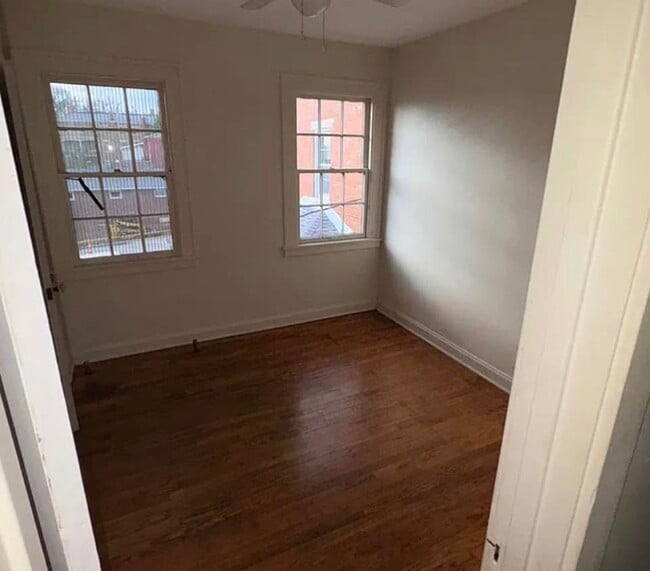 Photo - 628 Avenue F Unit C