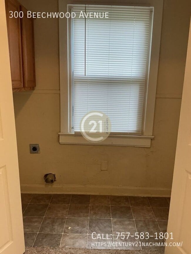 Photo - 300 Beechwood Ave