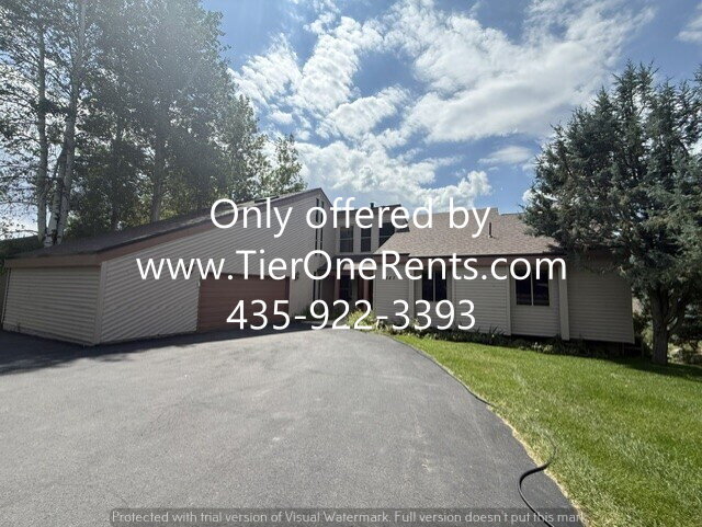 Building Photo - NO DEPOSIT option for qualified renters