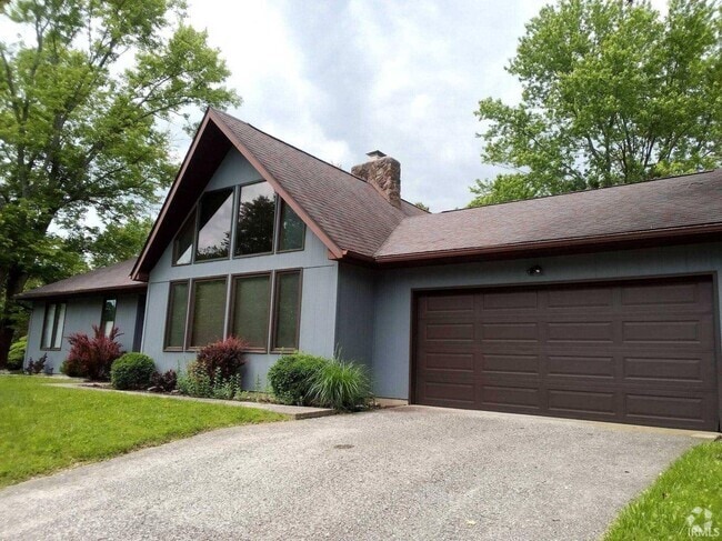 Building Photo - 3310 S Browning Pl Rental