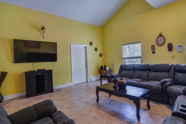 2960 58th Ave S Unit SI ID1545769P