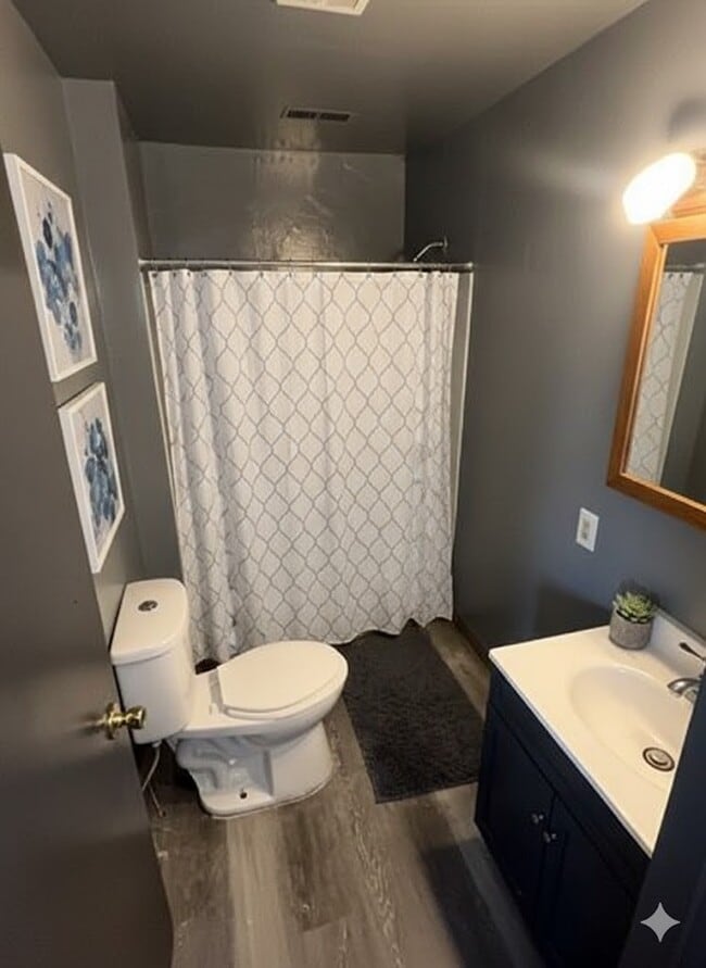 Photo - 3504 Blackstone Ave